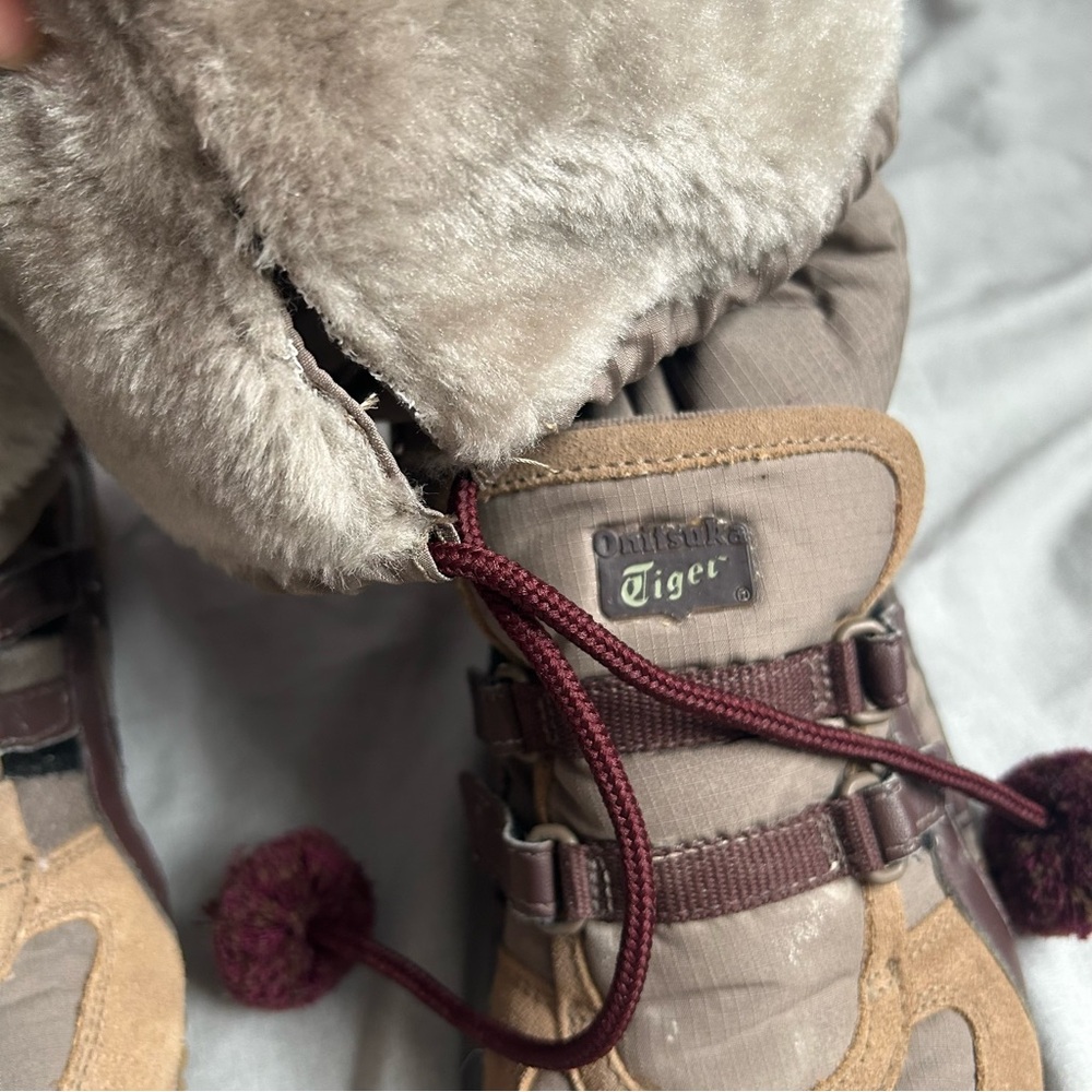 Onitsuka Tiger by Asics Winter Heaven sneaker boots - Picture 7 of 9